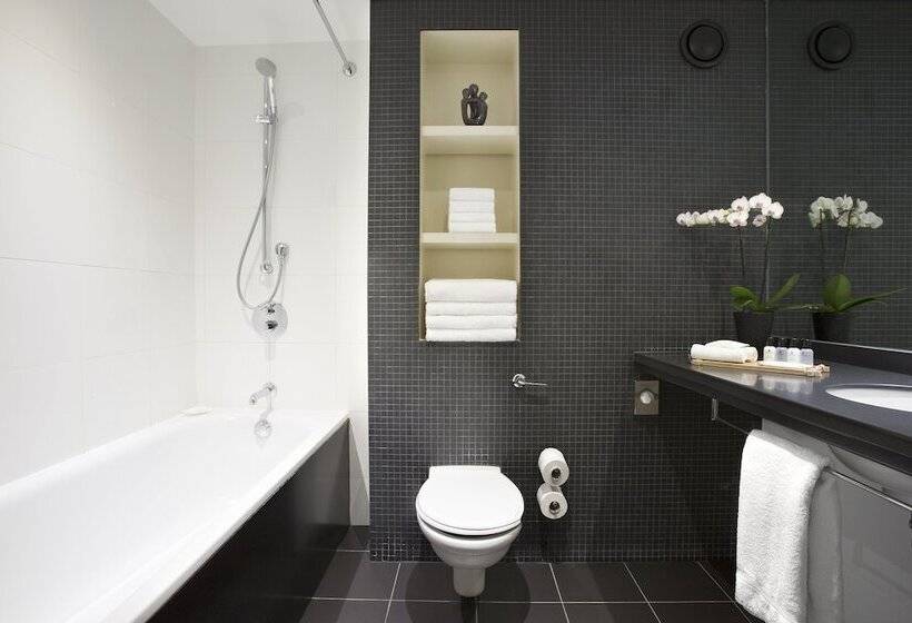 Номер Стандарт 2 Двуспальные Кровати, Crowne Plaza London   Docklands, An Ihg