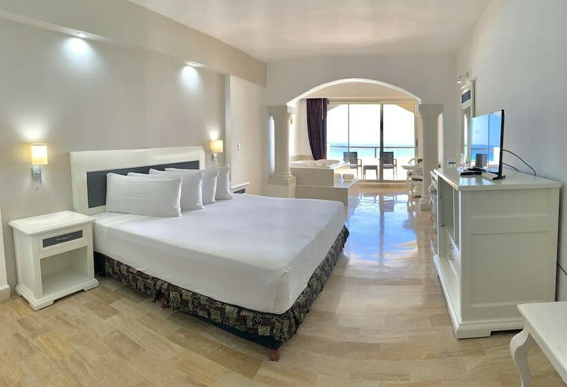 Superior Zimmer mit Meerblick, Golden Parnassus All Inclusive Resort & Spa   Adults Only