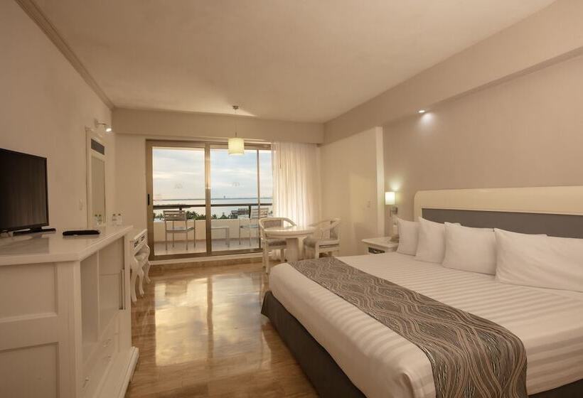 Superior Zimmer mit Meerblick, Golden Parnassus All Inclusive Resort & Spa   Adults Only