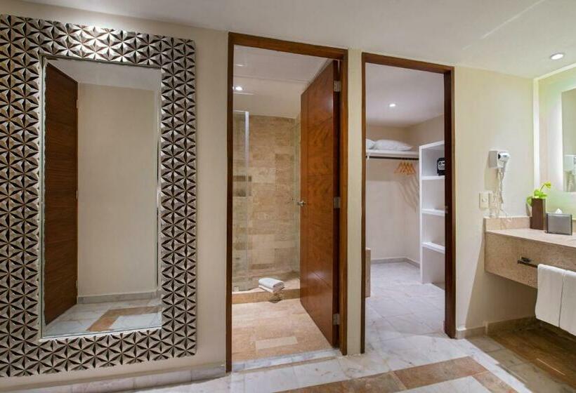 Familiesuite, Park Royal Beach Cancun  All Inclusive