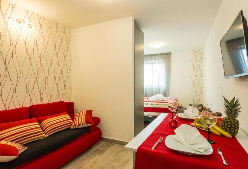 Студия Deluxe, Aparthotel Gimi