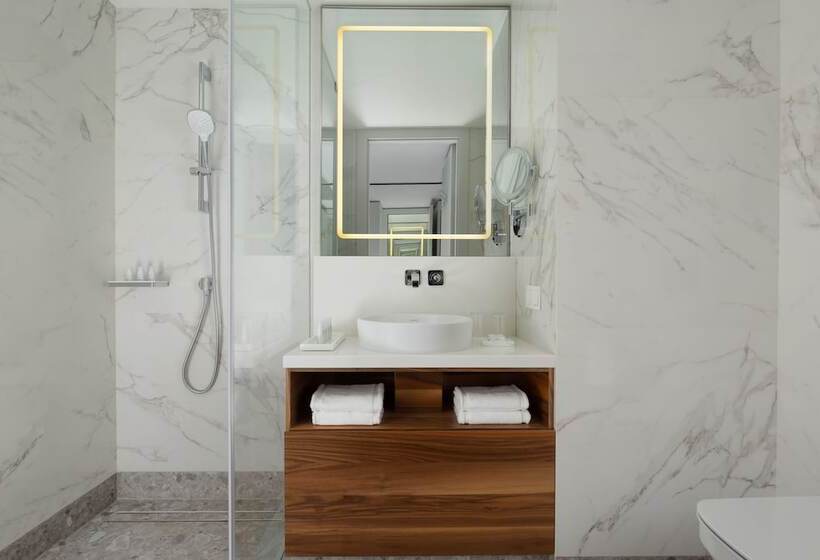 اتاق اجرایی, Mövenpick Moscow Taganskaya