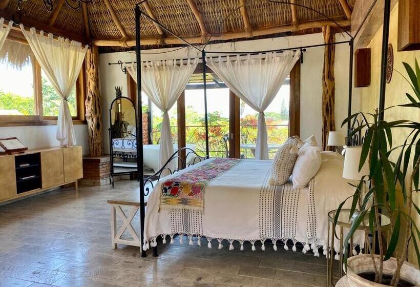 Suite with lake view, Casa Miura Hotel Boutique