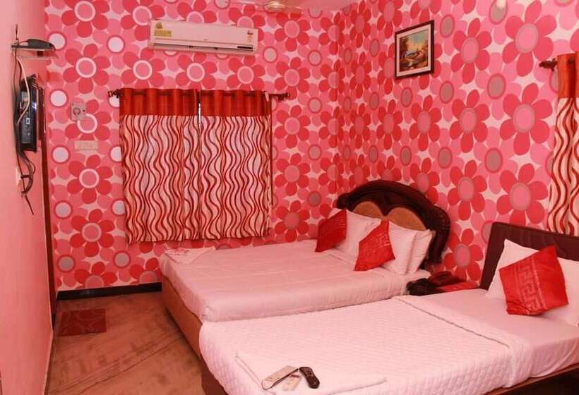 اتاق اجرایی سه نفره, Vaani Villa By Royal Stay
