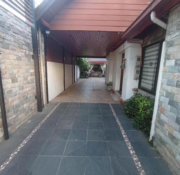 标准单人间, Hostal Alcala