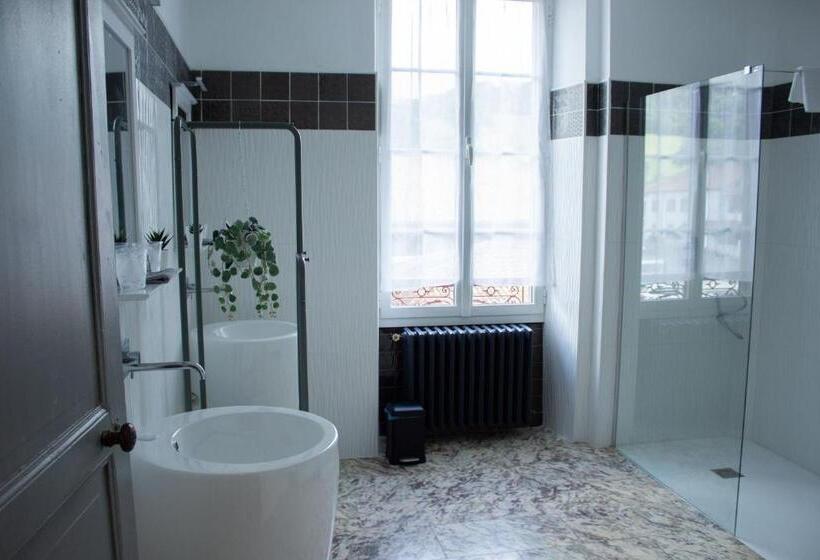 Люкс 2 Спальни, Maison Graciateguy