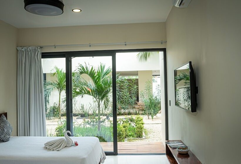 デラックスの４人部屋, Moonshine Tulum Hotel & Hostel