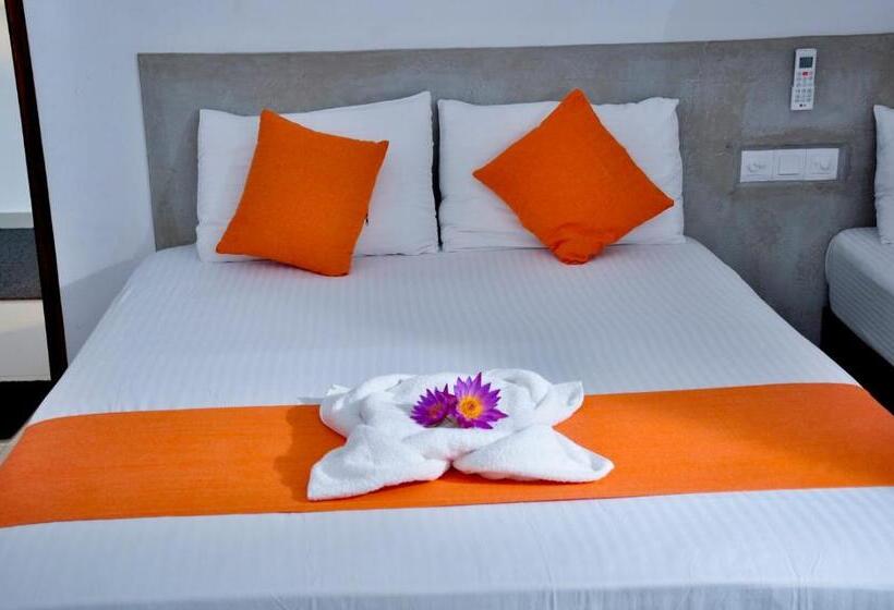 Семейный Номер Вид на Сад, Super King Star Holiday Resort