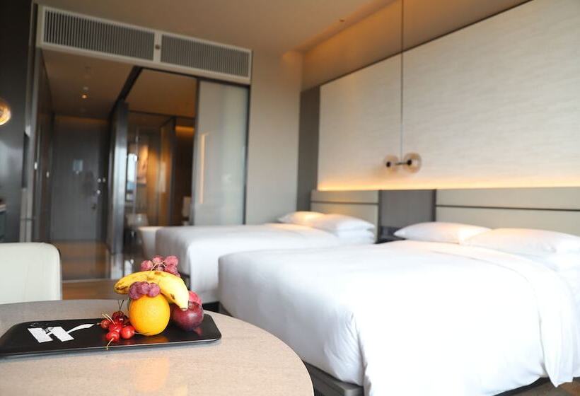 이그제큐티브 룸, Wuhan Marriott Hotel Optics Valley