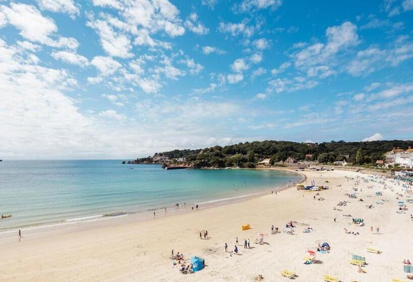 اتاق سوپریور خانوادگی با چشم‌انداز دریا, Golden Sands