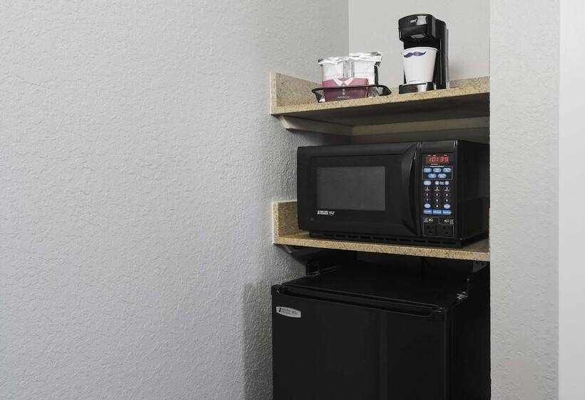 Номер Стандарт 2 Двуспальные Кровати, Hampton Inn Ft. Walton Beach
