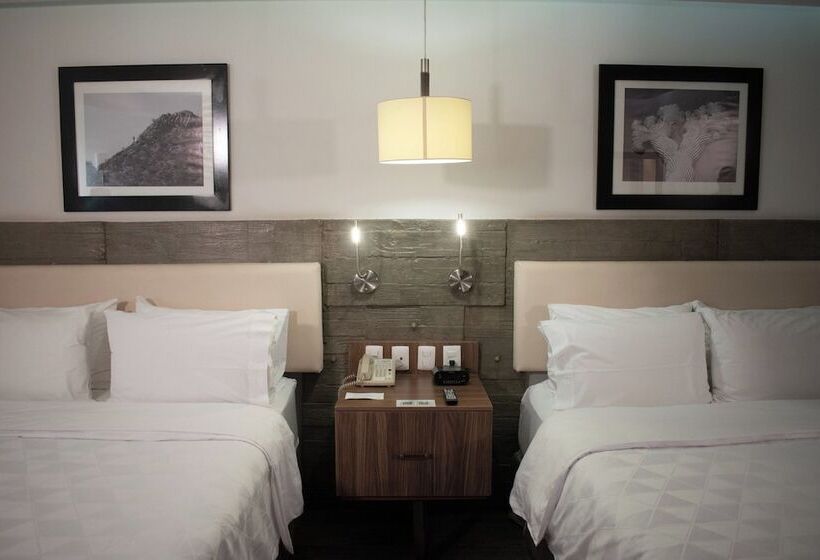 اتاق استاندارد با 2 تخت دوبل, Voco Hermosillo, An Ihg