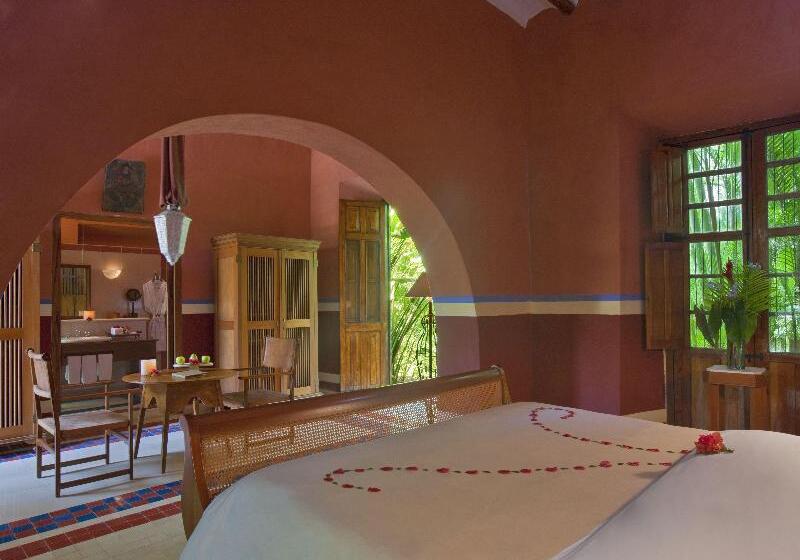 اتاق استاندارد با تخت بزرگ, Voco Hermosillo, An Ihg