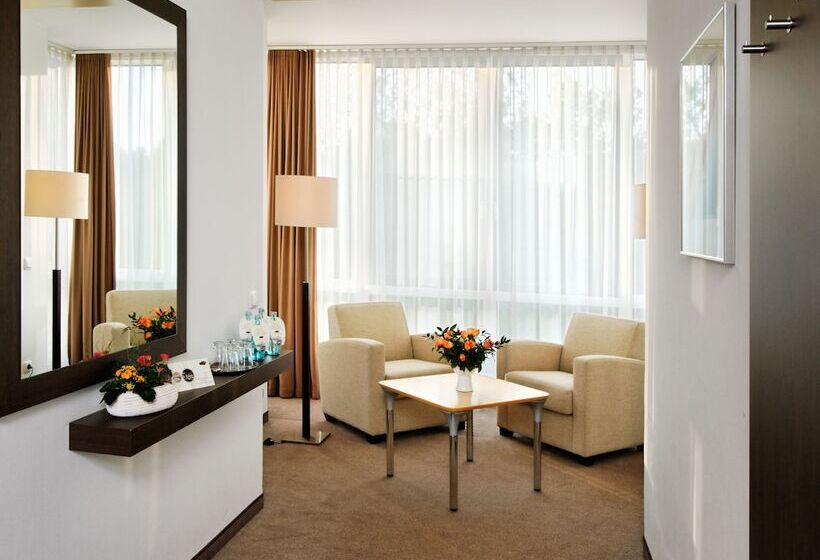 اتاق خانوادگی, Kongresshotel Potsdam Am Templiner See