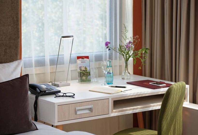 اتاق پرمیوم, Kongresshotel Potsdam Am Templiner See