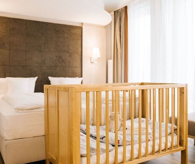 اتاق پرمیوم, Kongresshotel Potsdam Am Templiner See