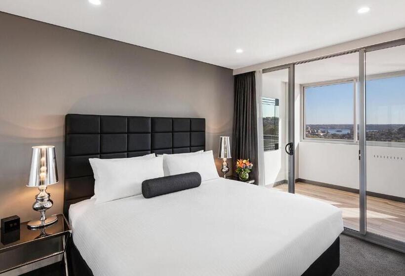 Люкс Повышенной Комфортности, Meriton Suites Bondi Junction