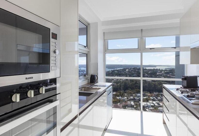 Люкс 3 Спальни, Meriton Suites Bondi Junction