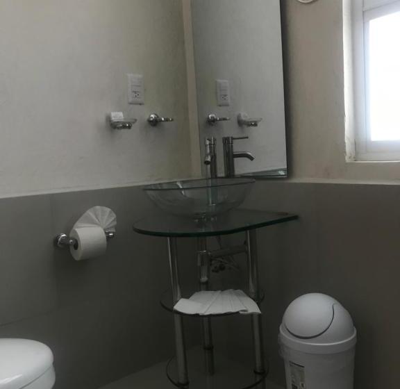 Deluxe Zimmer, Malinalli Express