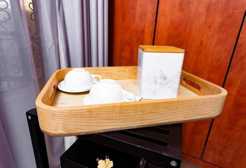 Номер Deluxe, Mhulu Boutique