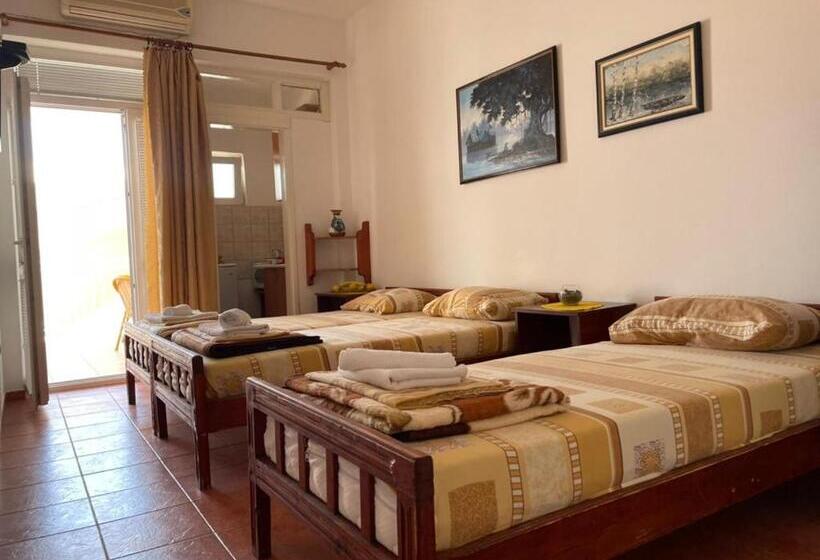 استودیوی استاندارد, Jelić Apartmani