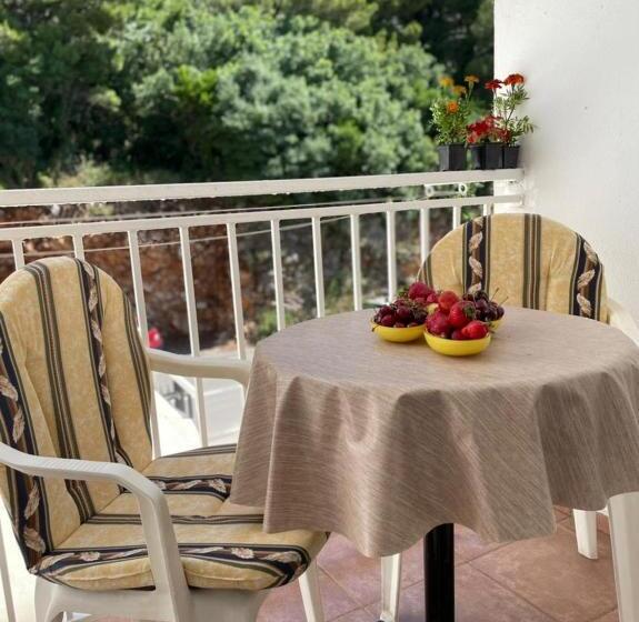 استودیو استاندارد با بالکن, Jelić Apartmani