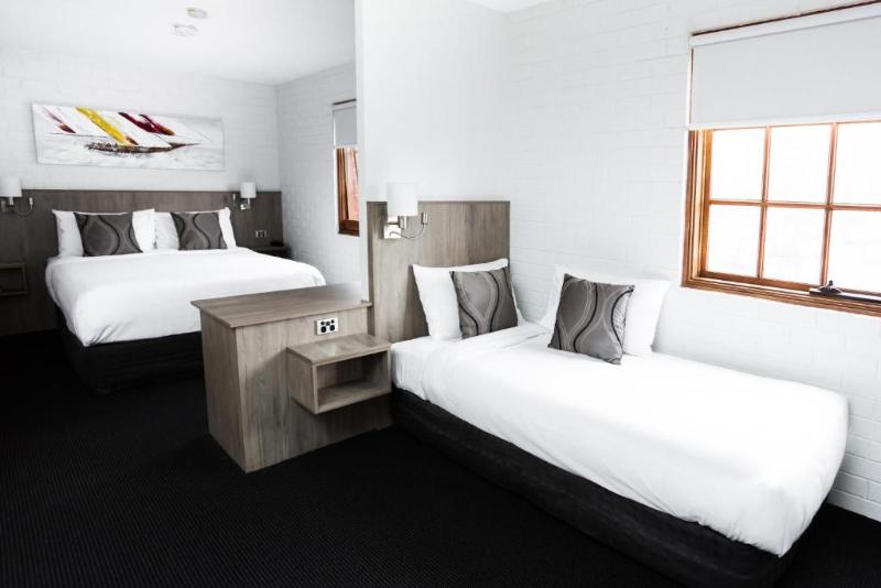 이그제큐티브 스튜디오, Bay Hotel Apartments