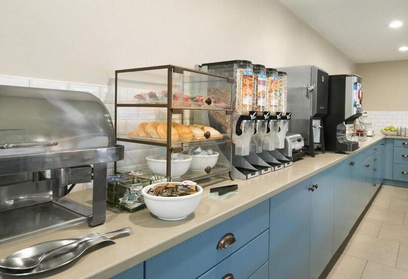 Стандартный Номер Кровать Кинг, Country Inn & Suites By Radisson, Platteville, Wi