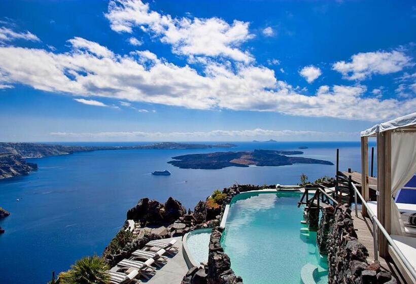 استودیوی سوپریور, Honeymoon Petra Villas