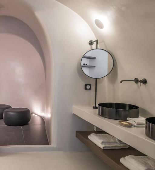 سوئیت با وان آب گرم, Honeymoon Petra Villas