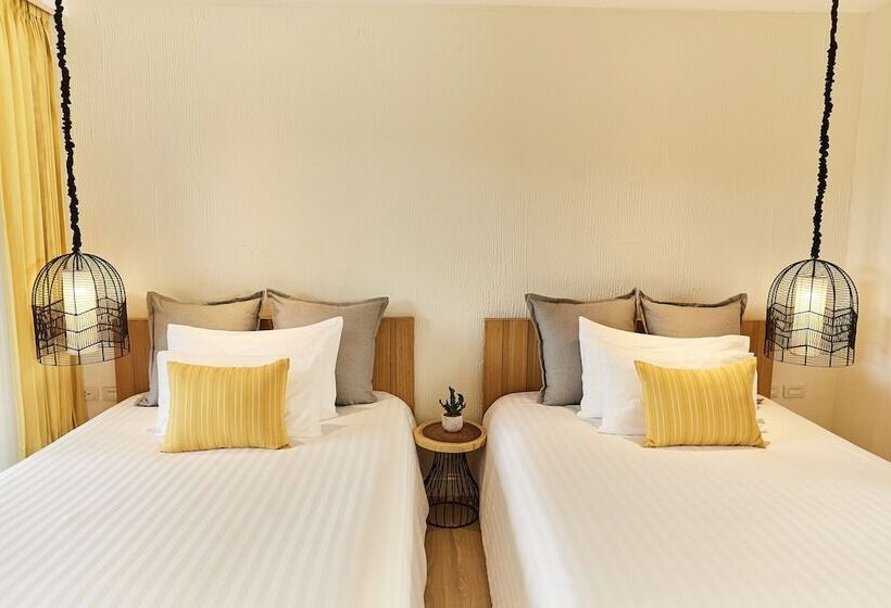 اتاق لوکس با چشم‌انداز باغ, Bandara Resort And Spa, Samui