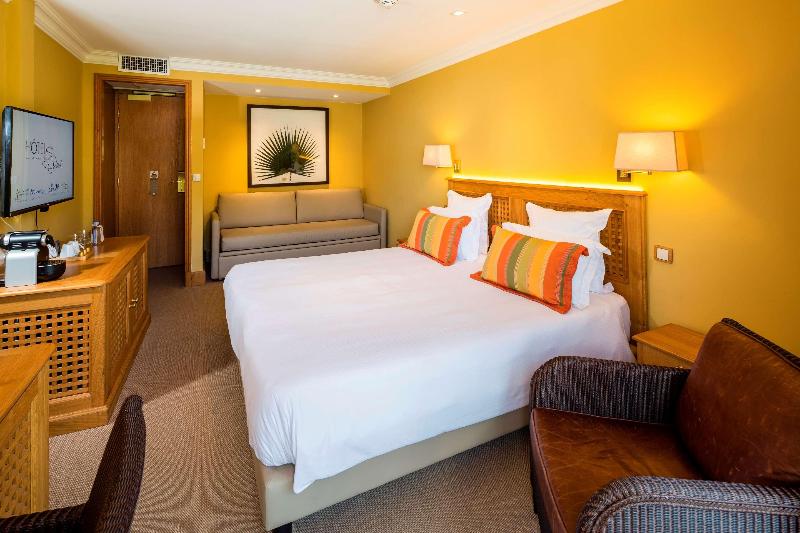 Вилла 4 Спальни, Best Western Premier Montfleuri