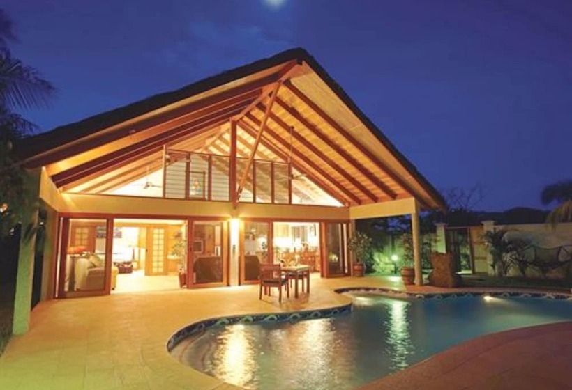 침실 2개 빌라, First Landing Beach Resort & Villas