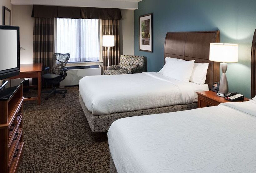Номер Стандарт 2 Двуспальные Кровати, Hilton Garden Inn Rockaway