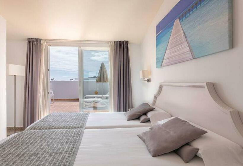 Habitación Estándar con Terraza, Mac Puerto Marina Benalmádena