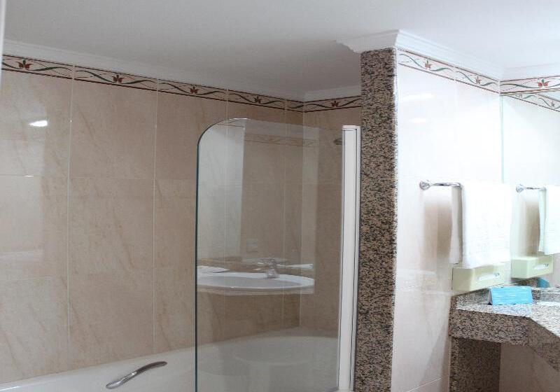 Habitación Superior, Mac Puerto Marina Benalmádena