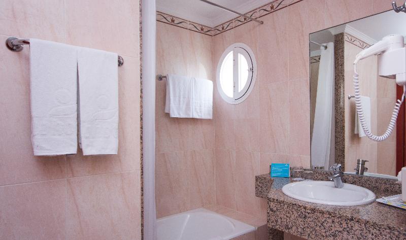 Habitación Superior, Mac Puerto Marina Benalmádena