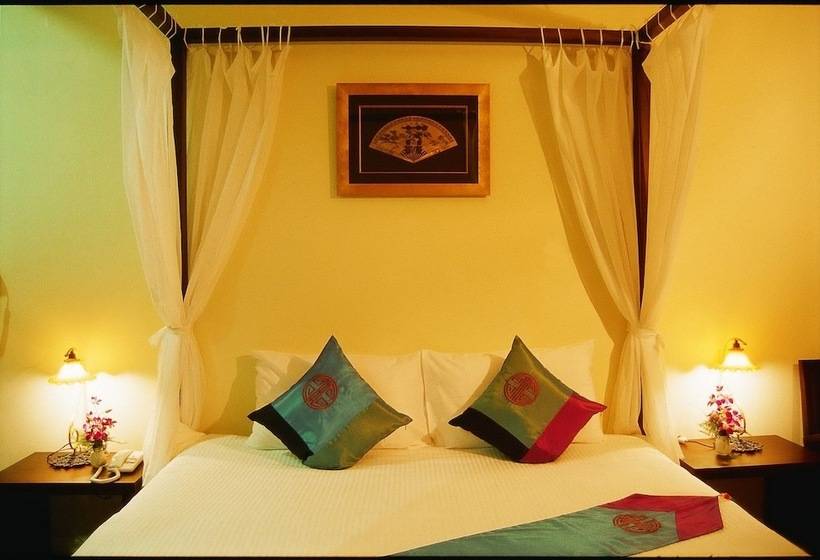 테라스 디럭스 룸, The Old Phuket   Karon Beach Resort   Sha Plus