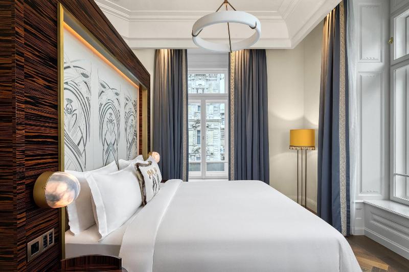 带大床的套房, Matild Palace, A Luxury Collection