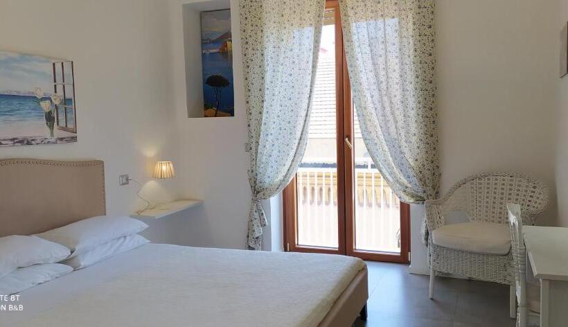 اتاق استاندارد با بالکن, Symposion B&b Apart