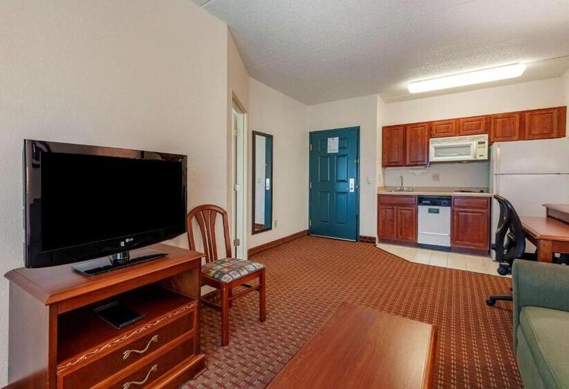 장애인을 위한 스위트, Clarion Suites At The Alliant Energy Center