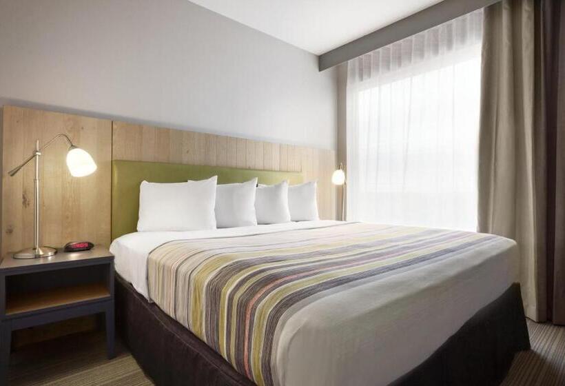 带大床的套房, Country Inn & Suites By Radisson Bismarck Waterpark