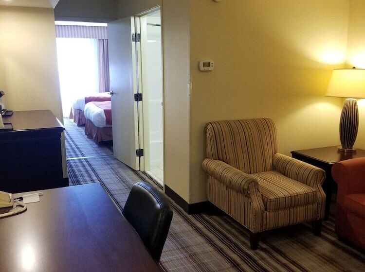 Люкс, Country Inn & Suites By Radisson Lexington Va