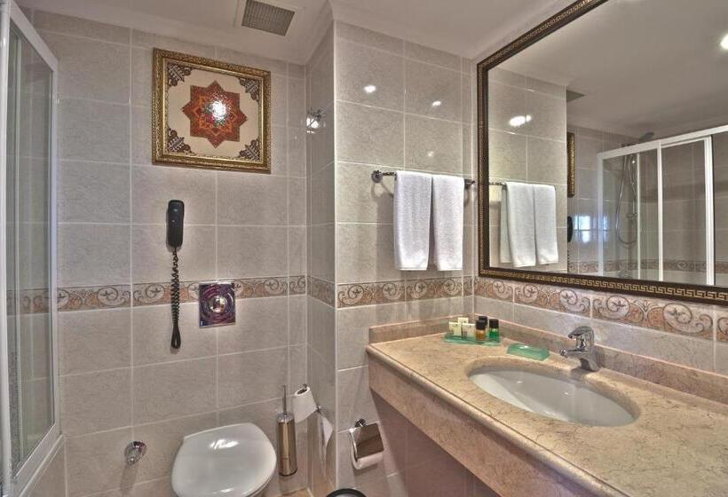 Номер Deluxe Вид на Море Боковой, Ducale Lara   Ultra All Inclusive