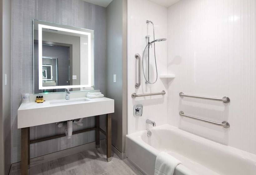 장애인을 위한 스위트, Best Western Plus Settlers Point