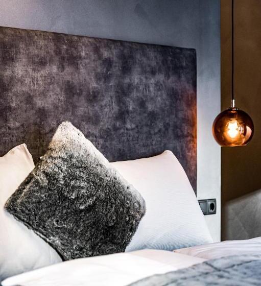 سوییت خانوادگی, Almmonte Präclarum Suites Design