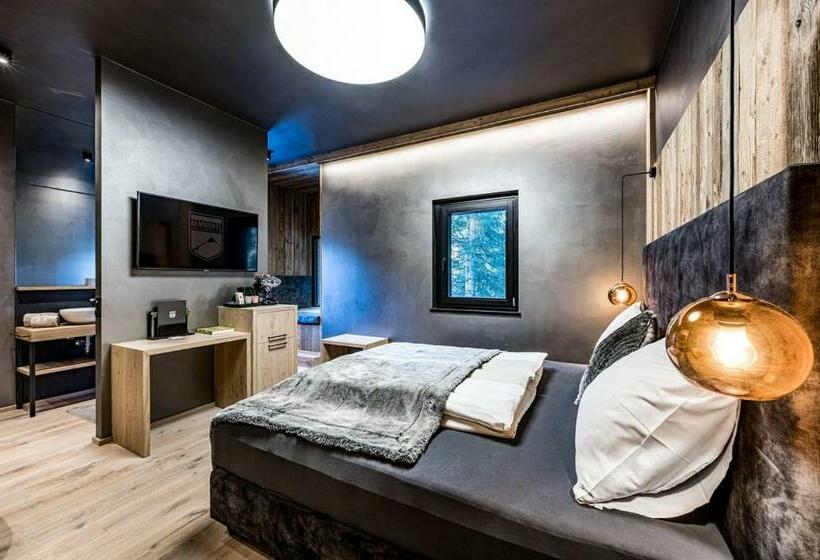 سوییت اجرایی, Almmonte Präclarum Suites Design