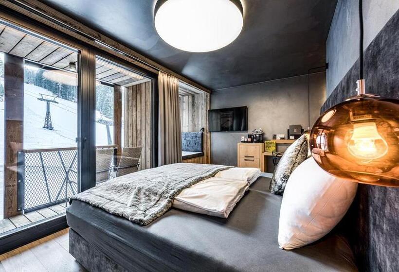 سوئیت پریمیوم, Almmonte Präclarum Suites Design
