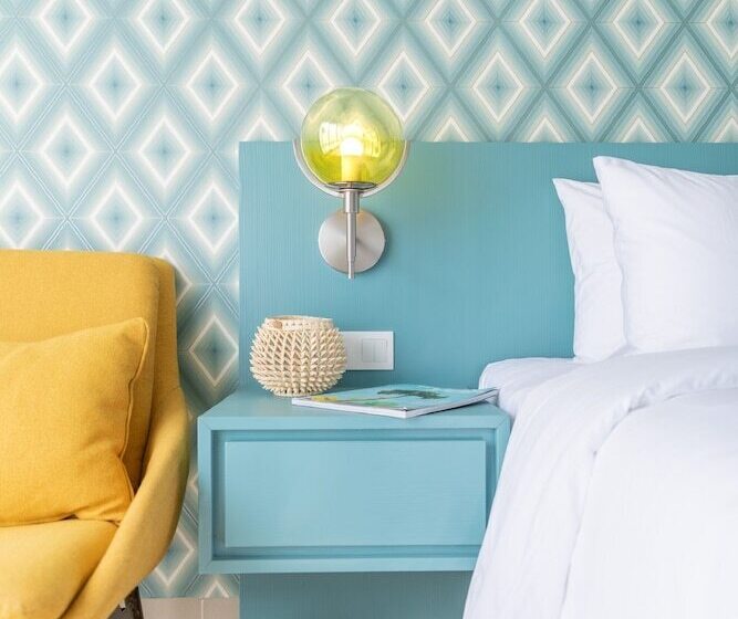 اتاق استاندارد با تخت دو نفره بزرگ, Mamaka By Ovolo