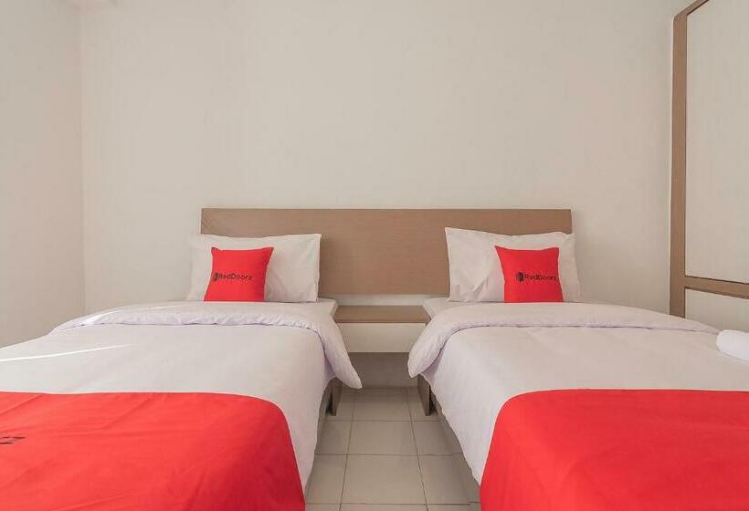 Номер Стандарт, Reddoorz Apartment @ Emerald Towers Bandung